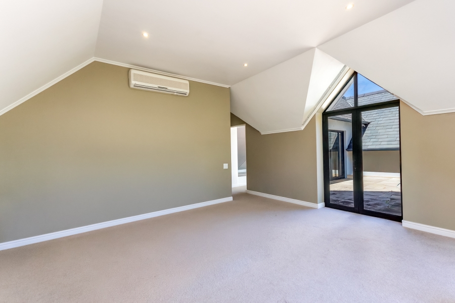 4 Bedroom Property for Sale in Pearl Valley at Val de Vie Western Cape